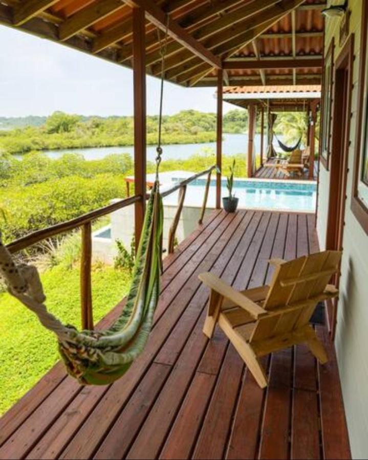 Casa Marlin Bed and Breakfast Bocas del Toro Exterior foto